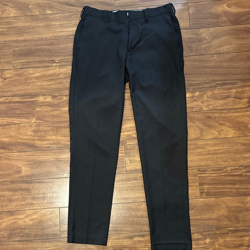Haggar Classic Black Dress Pants for Men